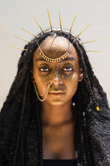Photography titled "Golden Goddess" by Bruno Dias, Original Artwork, Digital Photography