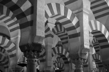 Photography titled "Mosque-Cathedral of…" by Martiniano Ferraz, Original Artwork, Digital Photography Mounted on artwork_cat.