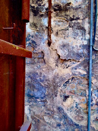 Fotografie mit dem Titel "Texturen einer Wand" von Frank Wichmann (sinnesreiz.art), Original-Kunstwerk, Digitale Fotografie