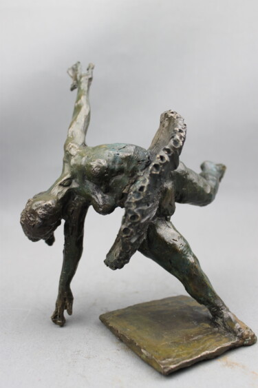 Skulptur mit dem Titel "monde transparent" von Audrey Fléchet, Original-Kunstwerk, Bronze