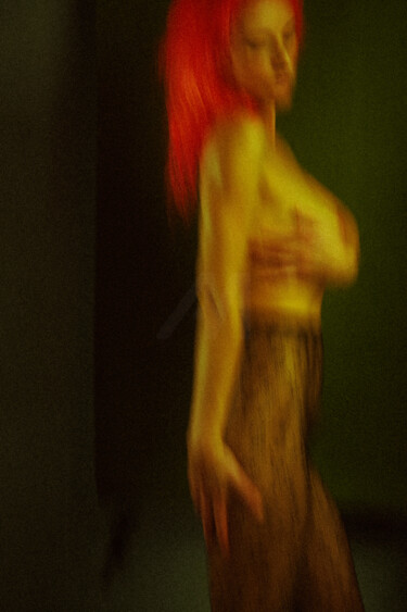 Photography titled "The elusive beauty…" by Vallery Shama, Original Artwork, Digital Photography