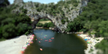 Photography titled "Mini Pont d'Arc" by Michel Kergonna, Original Artwork, Digital Photography Mounted on Aluminium
