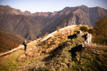 "The Ridge Walker" başlıklı Fotoğraf Nadia Sharova tarafından, Orijinal sanat, Dijital Fotoğrafçılık