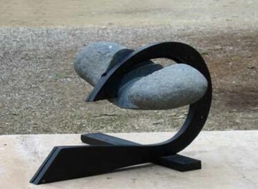 제목이 "" convexe ""인 조형물 Jean Pellencin로, 원작