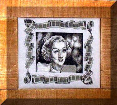 Artisanat intitulée "Marlène Dietrich" par Martine Borsa, Œuvre d'art originale