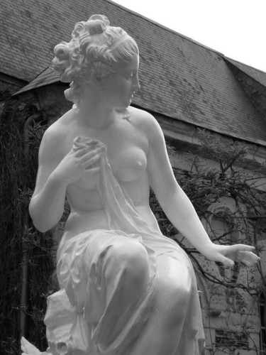 Photographie intitulée "Nymphe surprise" par Morgane A., Œuvre d'art originale