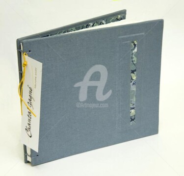 Artisanat intitulée "Livre avec couvertu…" par Chantal Gagné, Œuvre d'art originale