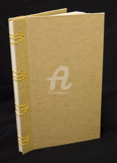 Artisanat intitulée "Reliure japonaise" par Chantal Gagné, Œuvre d'art originale