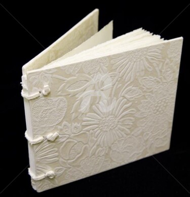 Artisanat intitulée "Carnet blanc" par Chantal Gagné, Œuvre d'art originale