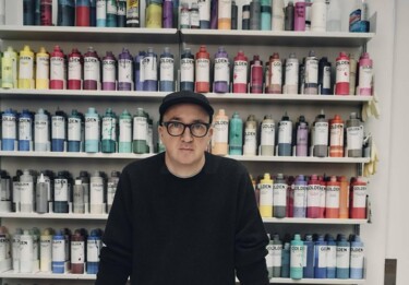 KAWS x Uniqlo : la collab devient résidence