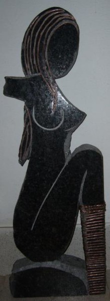 Escultura intitulada "viuva" por Mário Fresco, Obras de arte originais, Pedra