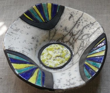 Design intitulée "coupe blanche" par Armelle Colombier, Œuvre d'art originale, Céramique