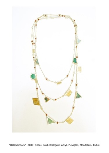 Skulptur mit dem Titel "necklace endless" von Tabea Und Thomas Wimmer, Original-Kunstwerk