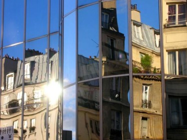 Photographie intitulée "Les Halles 2" par Jusama, Œuvre d'art originale