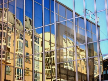 Photographie intitulée "Les Halles 8" par Jusama, Œuvre d'art originale