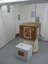 Dessin intitulée "Savon Installation 3" par Yorgos Tambaktis, Œuvre d'art originale