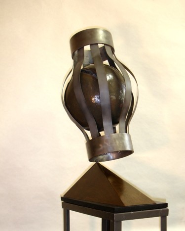 Sculpture titled "Expressing" by Metal-I-Genics Studio, Original Artwork