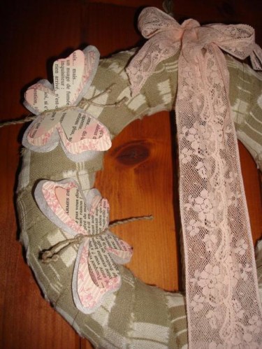 Artisanat intitulée "Couronne toile" par D A N ' I M A G ' I N, Œuvre d'art originale