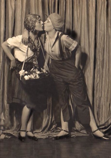 Photography titled ""Girl Kiss"" by Minassian, Original Artwork