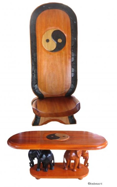 Design intitulée "Chaise et Table En…" par Kebe, Œuvre d'art originale