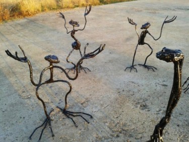 Sculpture intitulée "Les Grenouilles" par Didier Dantras, Œuvre d'art originale