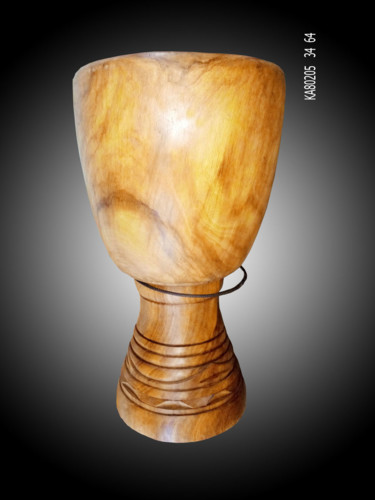Fût Djembe Instrument Musique Africain Percussion 雕塑 标题为“Fût Djembe Instrume…” 由Kebe, 原创艺术品, 木