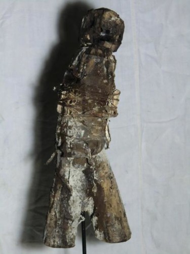Sculpture intitulée "volume sans titre" par Comar, Œuvre d'art originale