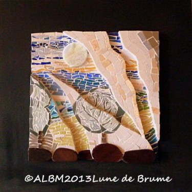 Artisanat intitulée "Lune de Brume" par Ervalena, Œuvre d'art originale