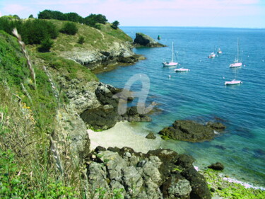 Photographie intitulée "crique belle ile" par Isabelle Blot, Œuvre d'art originale, Photographie numérique