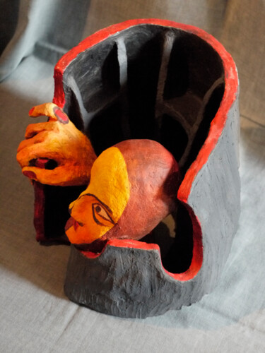 Rzeźba zatytułowany „w-pulapce-c.jpg” autorstwa Małgorzata Krasucka, Oryginalna praca