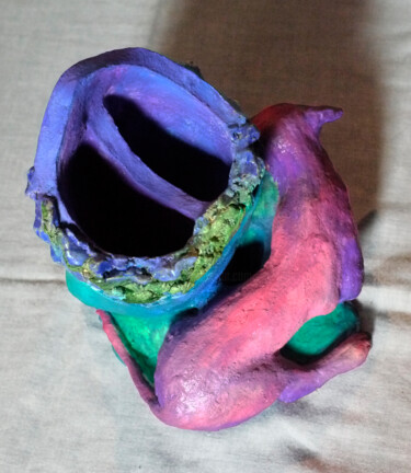 Rzeźba zatytułowany „zla-twarz-i-pies-d.…” autorstwa Małgorzata Krasucka, Oryginalna praca