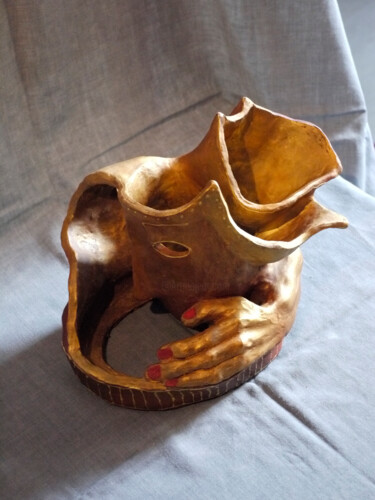 Rzeźba zatytułowany „zlota-raczka-b.jpg” autorstwa Małgorzata Krasucka, Oryginalna praca