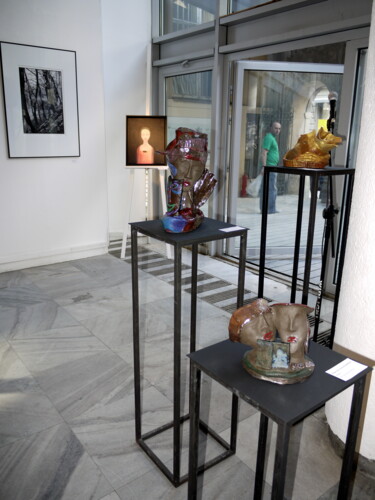 Rzeźba zatytułowany „wernisaz-5.jpg” autorstwa Małgorzata Krasucka, Oryginalna praca