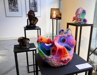 Rzeźba zatytułowany „wernisaz-16.jpg” autorstwa Małgorzata Krasucka, Oryginalna praca