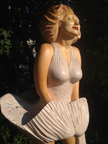 Marylin Attitude