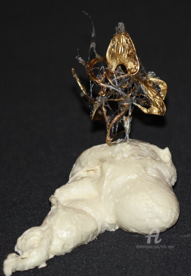 Sculpture titled "0043 again" by Tina Lane, Original Artwork, Resin