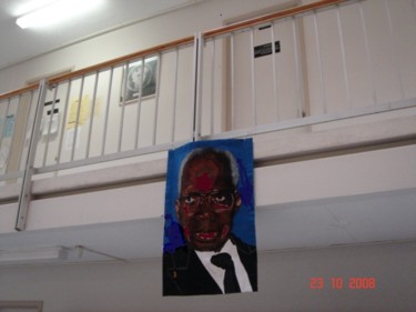 제목이 "exposition-portrait…"인 섬유 예술 Ibra Ndiaye로, 원작