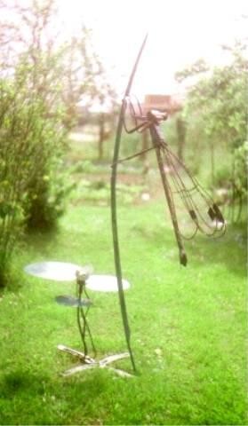 Sculpture intitulée "Libélule verte" par Mile, Œuvre d'art originale, Métaux