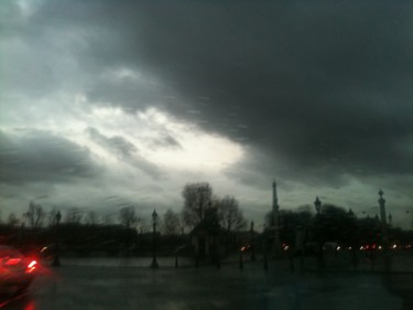 Photographie intitulée "Orage-Place de la C…" par Jean-Luc Perrault, Œuvre d'art originale