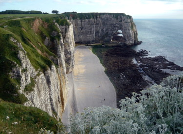 Photographie intitulée "Etretat" par Pascal Buffard, Œuvre d'art originale