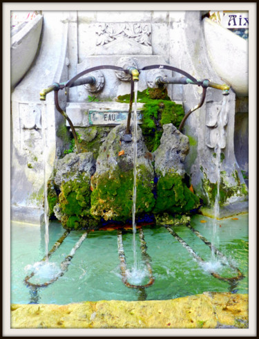 Fontaine à Aix-en-Provence Photographie intitulée "Fontaine à Aix-en-P…" par Gérald Guillotte, Œuvre d'art originale