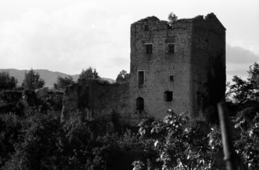 Photography titled "Castello 2" by Giuseppe Persia, Original Artwork, Analog photography