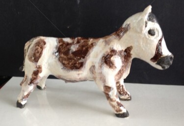 Sculpture titled "Veau noir et blanc" by Catherine Clare, Original Artwork, Ceramics