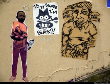 Fotografie getiteld "Because I am black?…" door Jürgen Briem, Origineel Kunstwerk