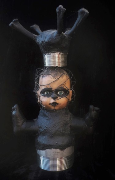 Skulptur mit dem Titel "Hors du monde" von Nancy Cardinal, Original-Kunstwerk, Metalle