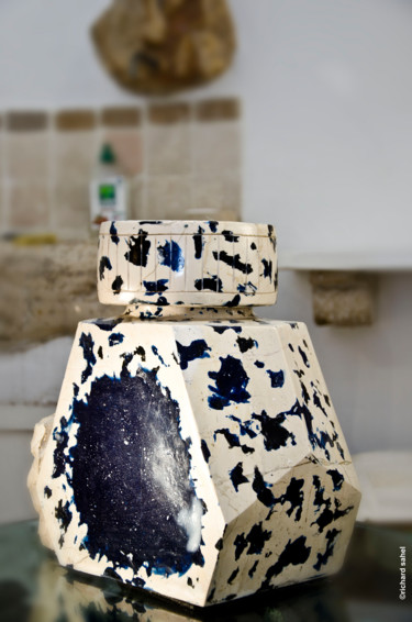 Sculpture intitulée "l encrier de l ecri…" par Trizan, Œuvre d'art originale