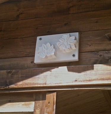 Décoration en bas relief