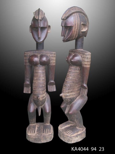 Sculpture intitulée "Statuette Dogon  ar…" par Kebe, Œuvre d'art originale, Bois