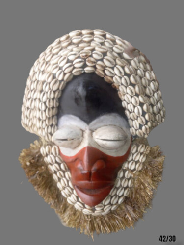 Masque Dan Guèré art tribal art premier de la cote d'ivoire 「Masque Dan Guèré ar…」というタイトルの彫刻 Kebeによって, オリジナルのアートワーク, ウッド
