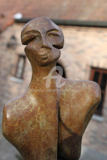 homme qui se redresse Sculpture intitulée "homme qui se redres…" par Martine France Moreau, Œuvre d'art originale, Bronze